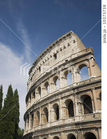 Low angle view of the Colosseum, Italy Low angle view of the Colosseum, Italy 10373738