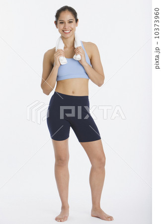 Woman wearing workout gear Woman wearing workout gear 10373960