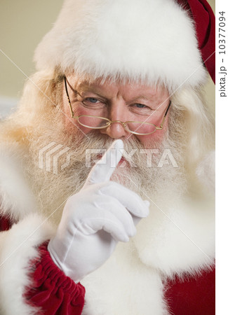 Santa Claus shushing Santa Claus shushing 10377094