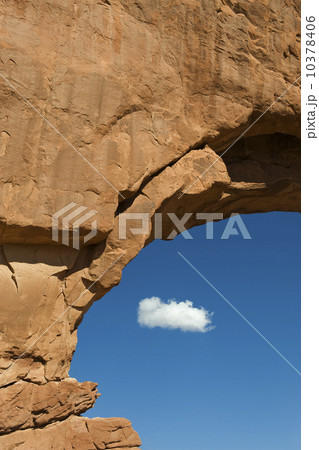North Window Arch of Arches National Park, Utah North Window Arch of Arches National Park, Utah 10378406