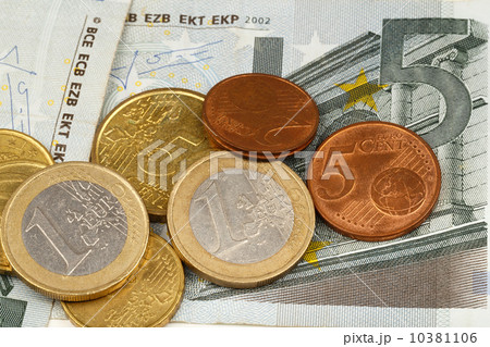 Macro photography of euro money and coins Macro photography of euro money and coins 10381106