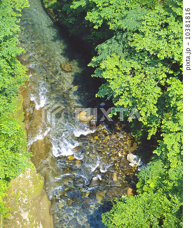 甲子高原　雪割橋・雪割渓谷 10381816