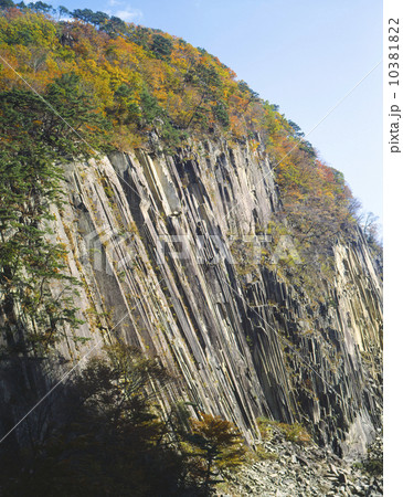 小原の材木岩、白石市 10381822