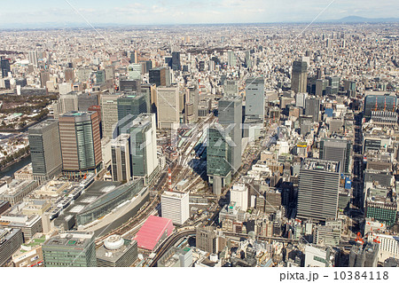 東京駅付近を空撮 10384118