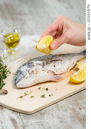 Dorado fresh 10391974