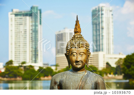 Buddhist Temple 10393670