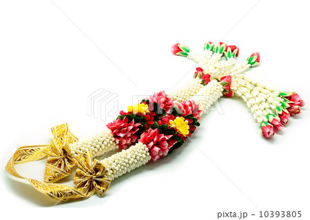 Garland flower 10393805