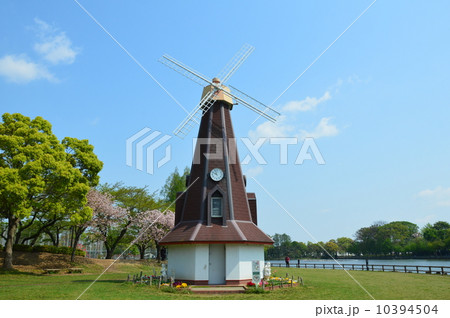 風車（浮間公園／東京都北区浮間･板橋区船渡） 10394504
