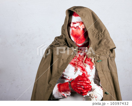 blind bloody captive zombies in the cape bound with chains blind bloody captive zombies in the cape bound with chains 10397432