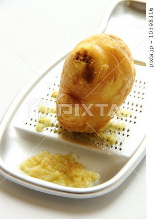 生姜のすりおろし 10398316