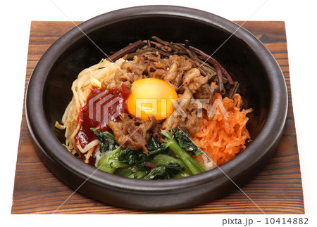 韓国料理　ビビンバ　丼　丼物　韓国　コチュジャン　わかめスープ　ピリ辛料理　ご飯 10414882