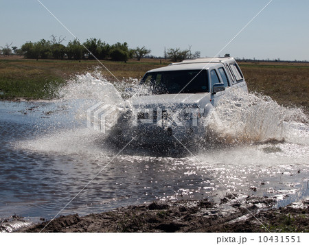 Car passing the ford 10431551