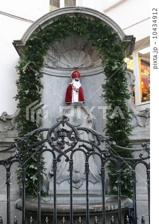 小便小僧 10434912