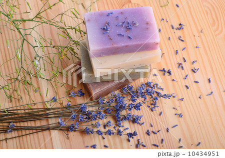 Herbal soaps 10434951