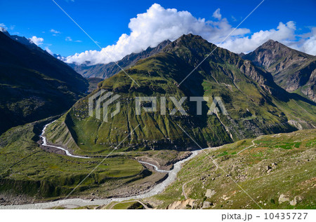 Mountain valley 10435727