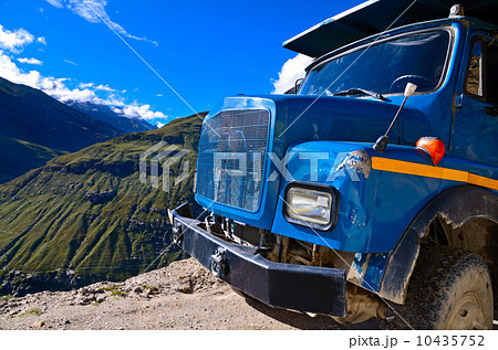 Truk on the mountain road 10435752