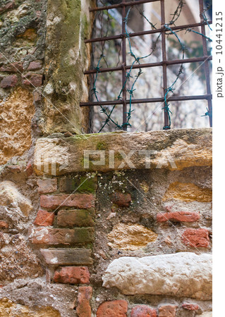 elements of the ancient walls with windows elements of the ancient walls with windows 10441215