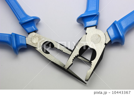 blue pliers 10443367