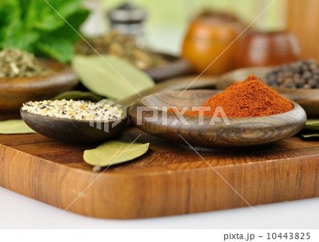 spices arrangement spices arrangement 10443825
