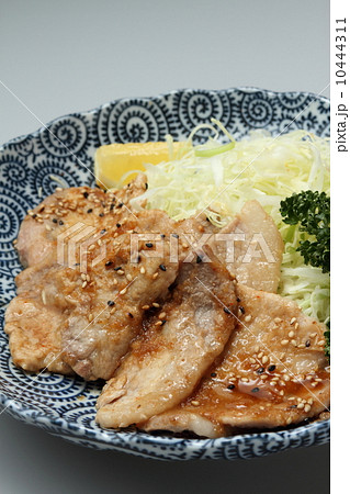生姜焼き御膳 10444311