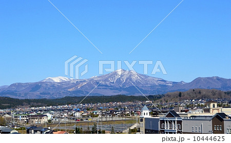 春の泉ヶ岳 10444625