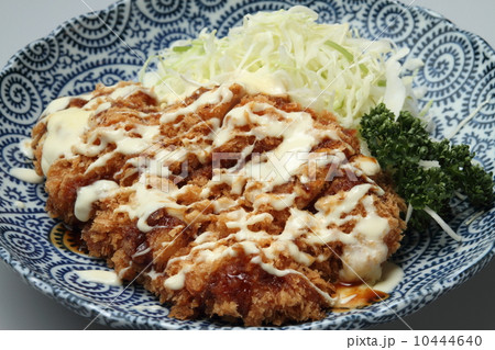 ゴルゴンチーズかつ 10444640
