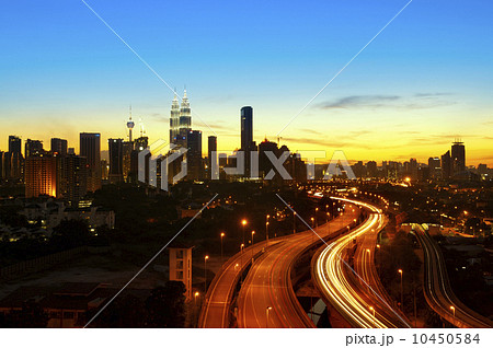 Kuala Lumpur Twilight 10450584