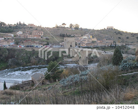 トレドのサンマルティン橋(Toledo & Puente de San Martin) 10452048