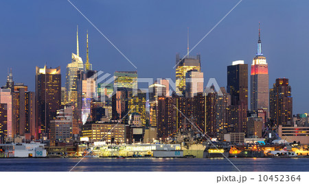 New York City Manhattan midtown skyline at dusk 10452364