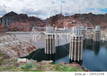 Hoover Dam panorama 10452398