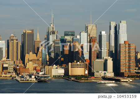 New York City Times Square skyline 10453159