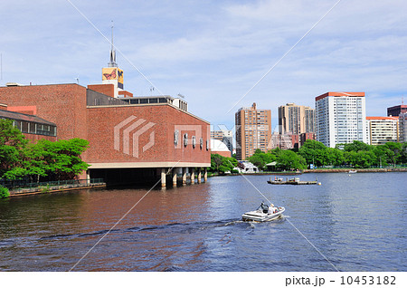 Boston 10453182