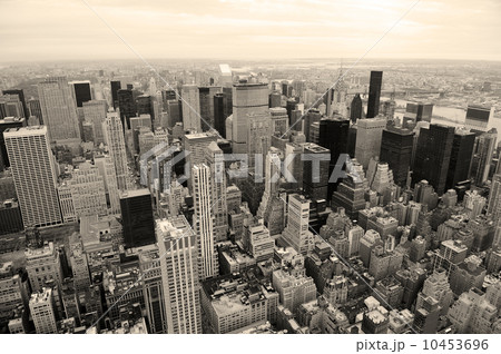 Manhattan skyline with New York City skyscrapers in black and wh 10453696