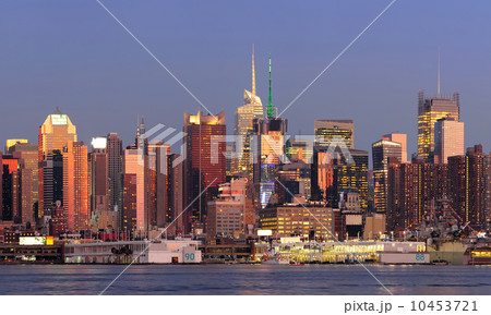 New York City Manhattan sunset panorama 10453721