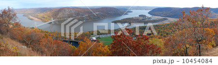 Bear Mountain Autumn panorama aerial view Bear Mountain Autumn panorama aerial view 10454084