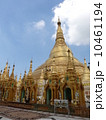 ミャンマー　ヤンゴン　シュエダゴン・パゴダ 10461194