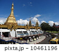 ミャンマー　ヤンゴン　スーレーパゴダ 10461196