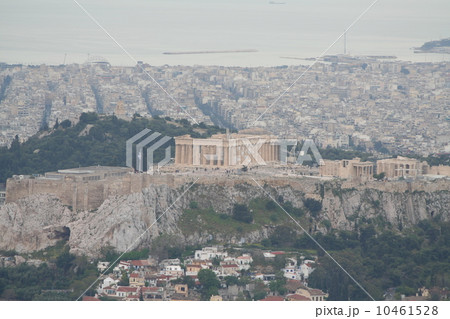 アテネのパルテノン神殿遠景 10461528