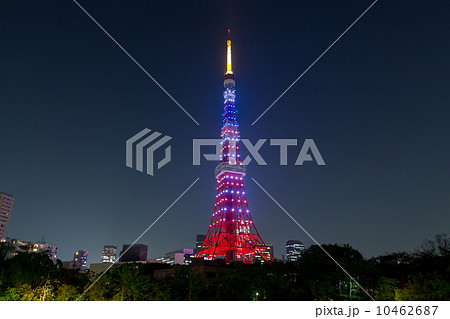 星条旗色にライトアップする東京タワー　オバマ米大統領来日　 10462687