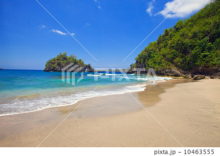 Rocks in ocean, Indonesia Rocks in ocean, Indonesia 10463555