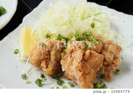 今夜のおかずはトリカラ 10464779