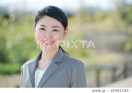 ビジネスウーマン ビジネスウーマン 10465183