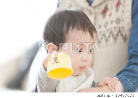 1歳 女の子 遊ぶ 1歳 女の子 遊ぶ 10467075