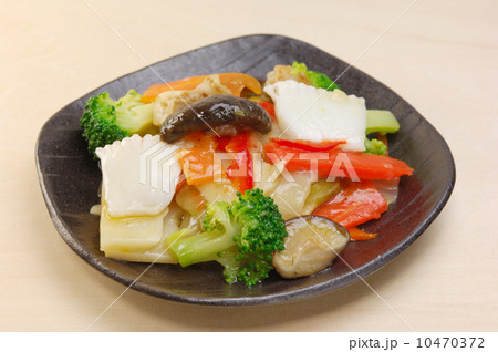 イカとホタテの炒め物 イカとホタテの炒め物 10470372