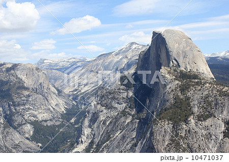 春のヨセミテ国立公園 10471037
