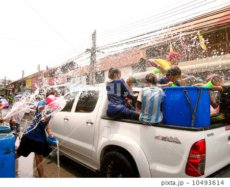 Songkran/Thai New Year 10493614