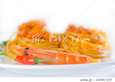 pasta and spicy shrimps 10497197
