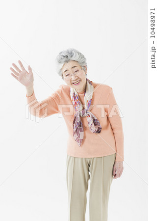 祖母と娘・在宅介護 10498971