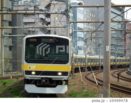 中央・総武緩行線 E231系　飯田橋駅 10499478