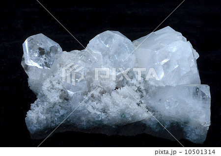 apophyllite cristal stone apophyllite cristal stone 10501314